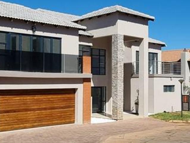 House for sale in North West