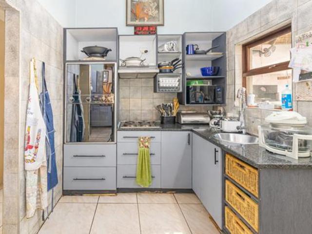 House for sale in North West