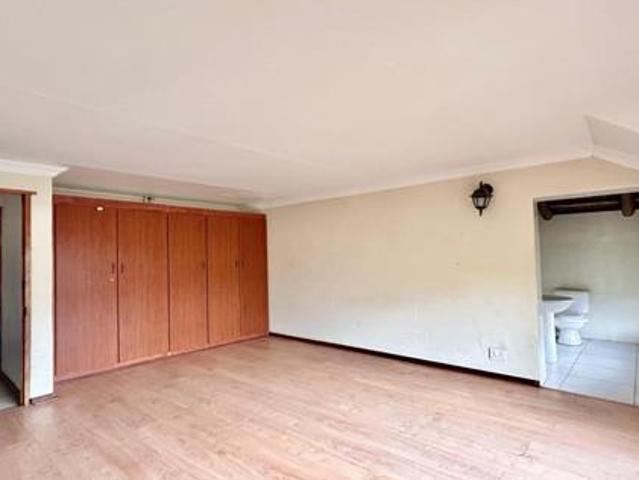 House for rent in North West