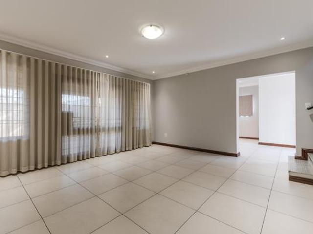 House for rent in Waterkloof, Gauteng