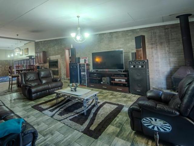 House for sale in Gert Sibande, Mpumalanga