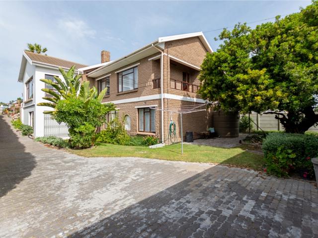 House for sale in West Coast, Britannia Bay