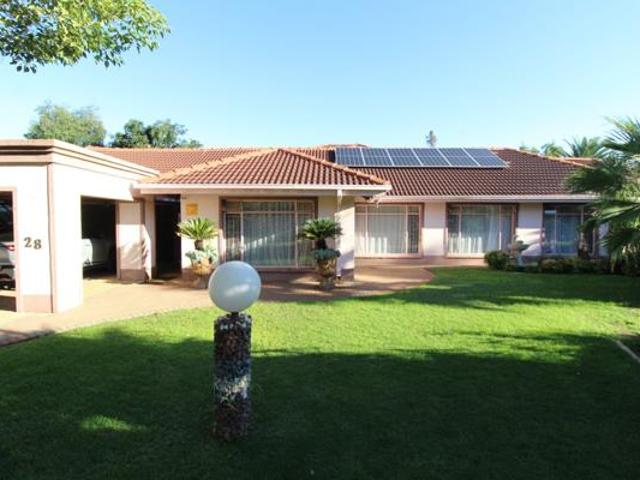 House for sale in Dr Kenneth Kaunda, North West