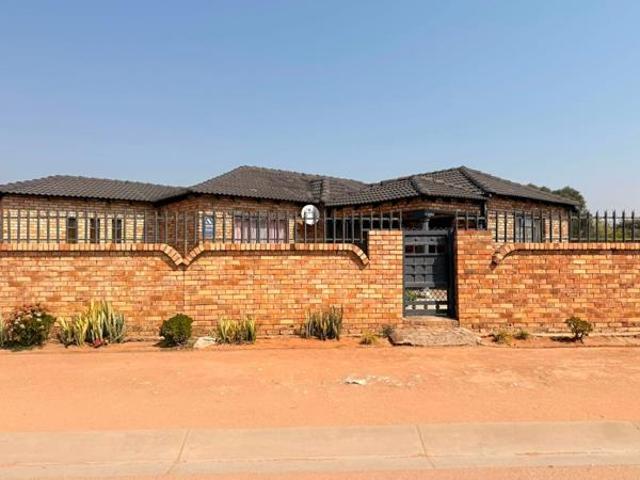 House for sale in Mafikeng, North West