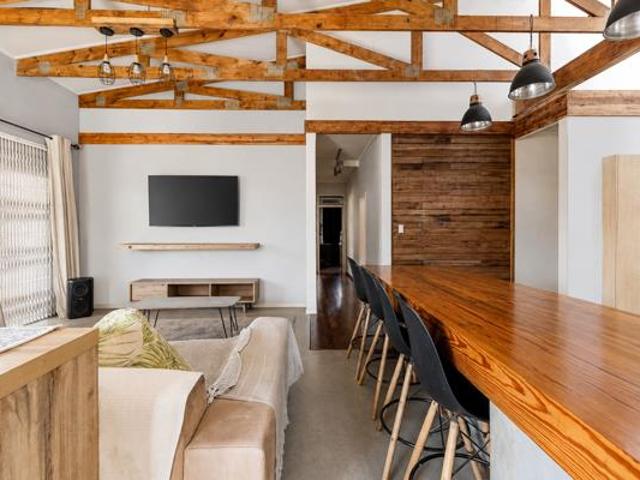 House for rent in Waterkloof, Gauteng