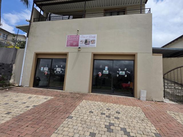 House for sale in Chatsworth, Kwazulu-natal