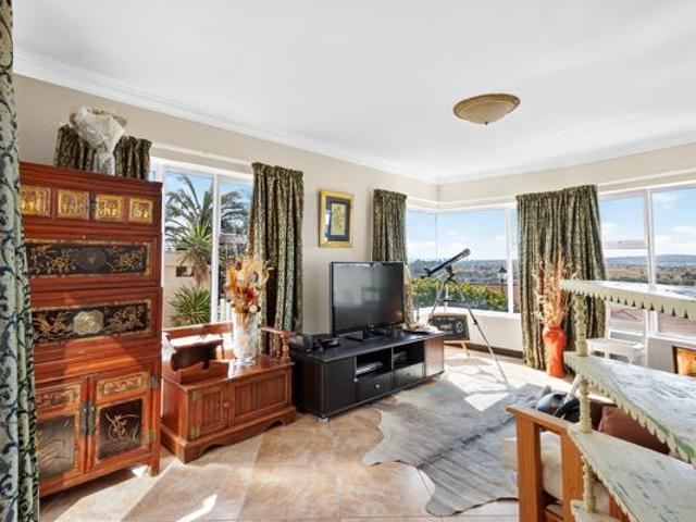 House for sale in Cape Town, Western Cape