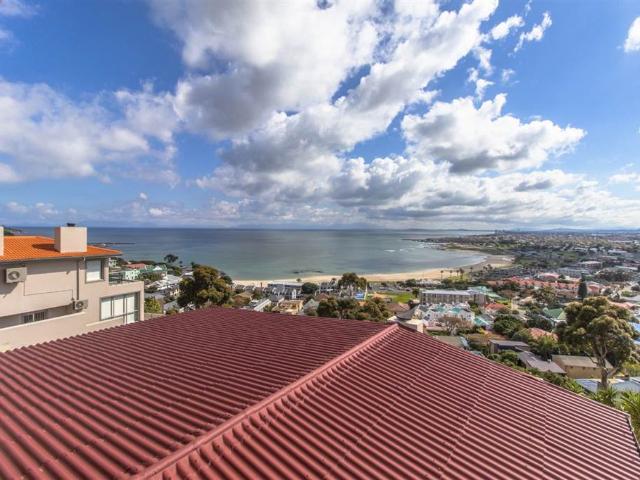 House for sale in Cape Town, Western Cape