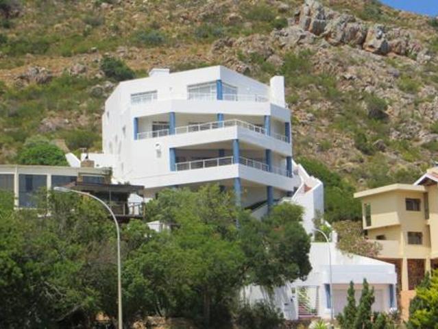 House for sale in Cape Town, Western Cape