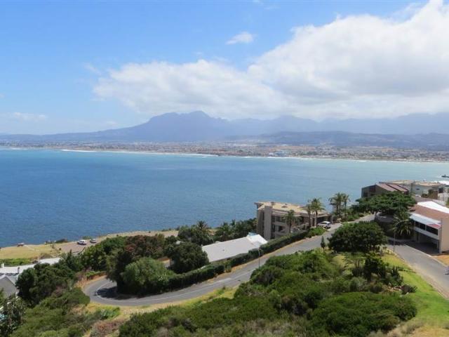 House for sale in Cape Town, Western Cape