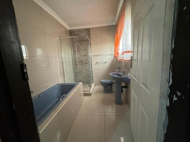 House for sale in Umgungundlovu, Kwazulu-natal