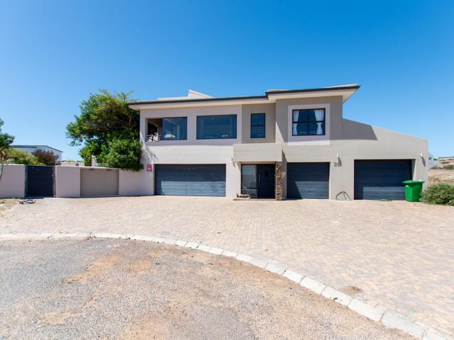 House for sale in West Coast, Britannia Bay
