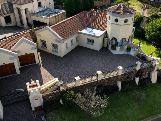 House for sale in Waterkloof, Gauteng
