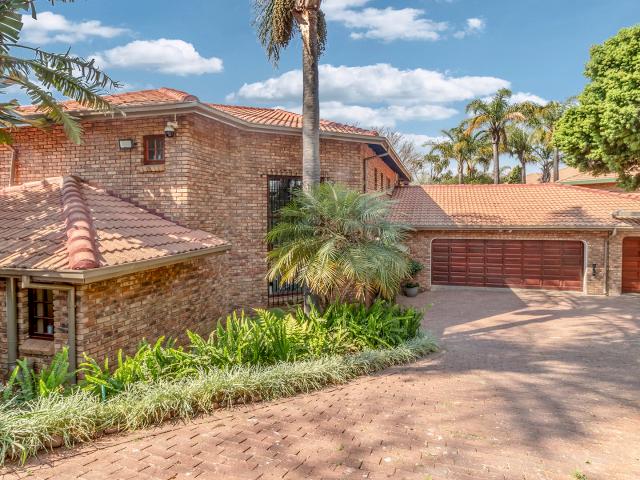 House for sale in Waterkloof, Gauteng