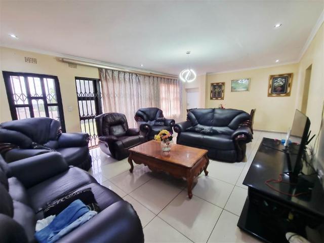 House for sale in UMhlathuze Municipality, Kwazulu-natal