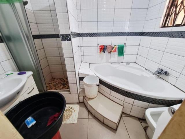House for sale in UMhlathuze Municipality, Kwazulu-natal