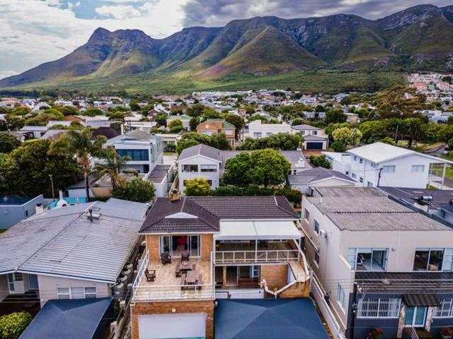 House for sale in Western Cape