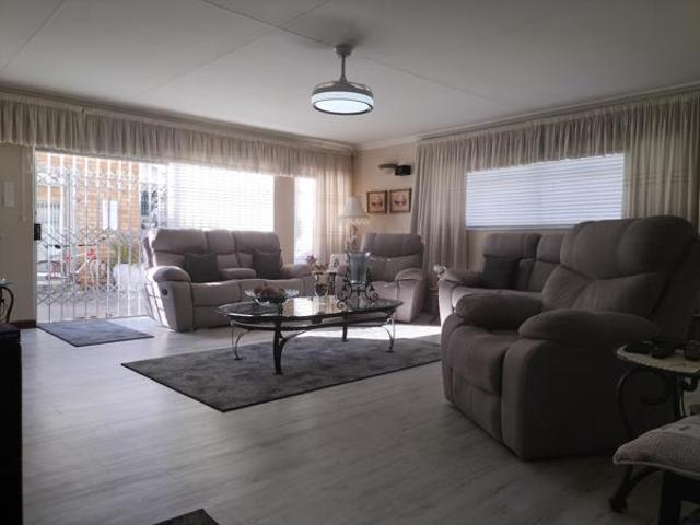 House for sale in Dr Kenneth Kaunda, North West