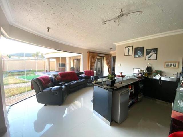 House for sale in Ugu District Municipality, Kwazulu-natal