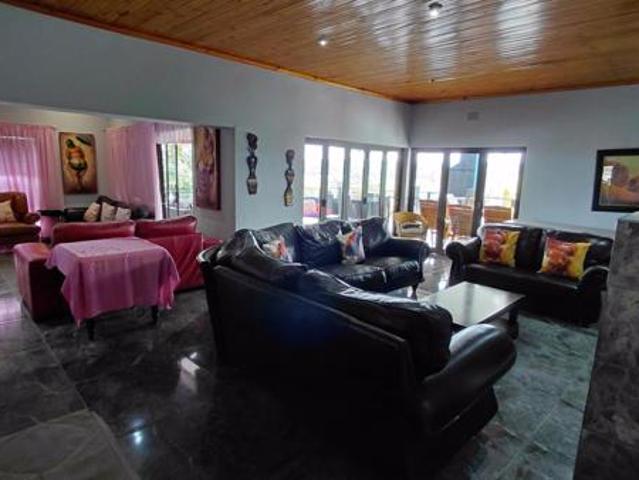 House for sale in Groot Brak Rivier, Western Cape