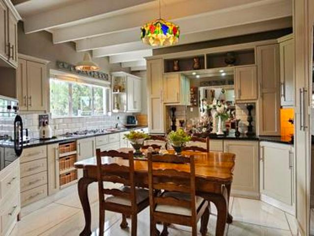 House for sale in Groot Brak Rivier, Western Cape