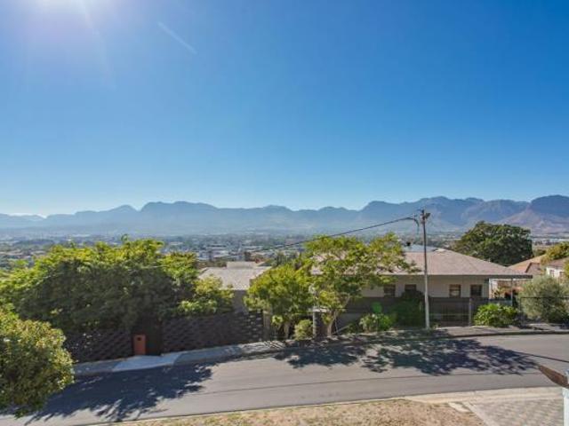 House for sale in Durbanville, Western Cape