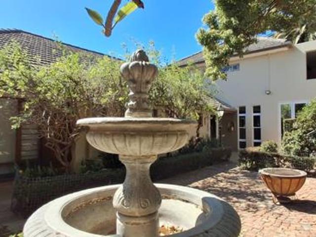 House for sale in Durbanville, Western Cape