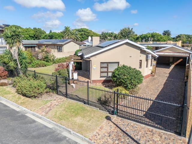 House for sale in Parow, Western Cape