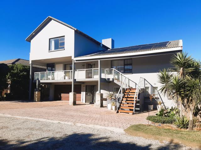 House for sale in Cape St Francis, Eastern Cape