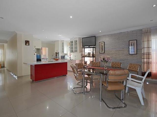 House for sale in Cape Town, Western Cape