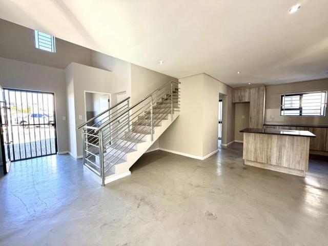 House for sale in Cape Town, Western Cape