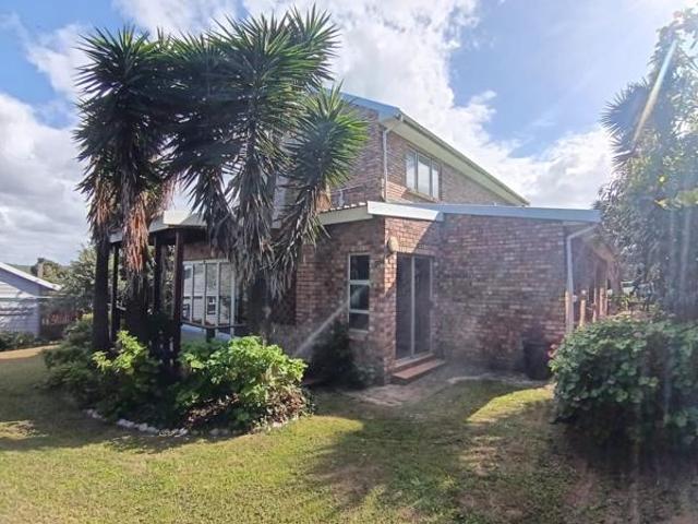 House for sale in Amathole District Municipality, Eastern Cape