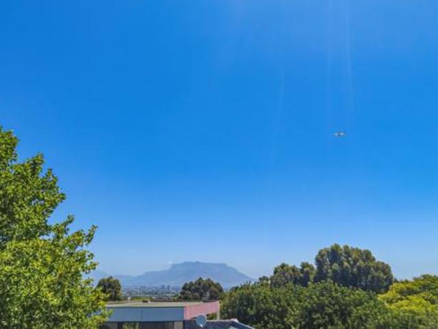 House for sale in Cape Town, Western Cape