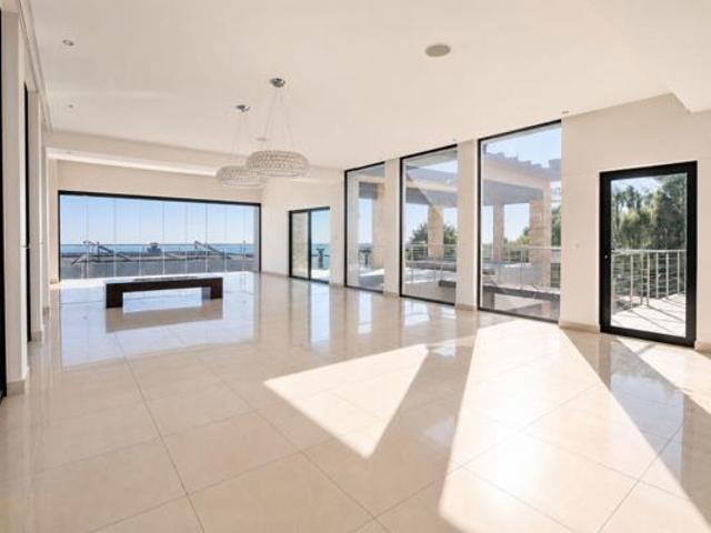 House for sale in Cape Town, Western Cape