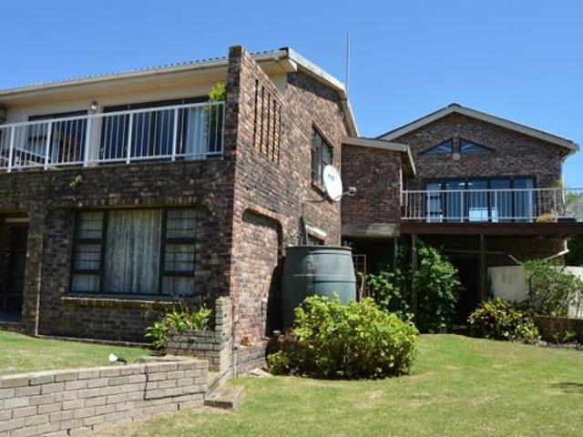 House for sale in Bushmans River Mouth, Eastern Cape