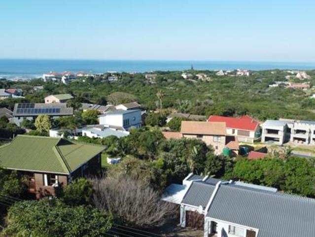 House for sale in Bushmans River Mouth, Eastern Cape