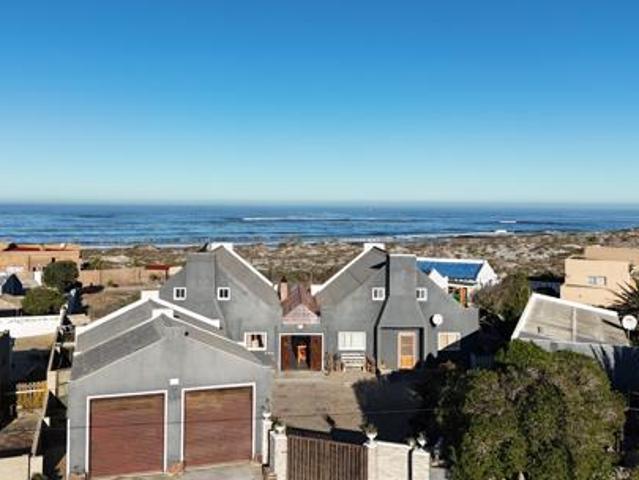 House for sale in Port Nolloth, Northern Cape