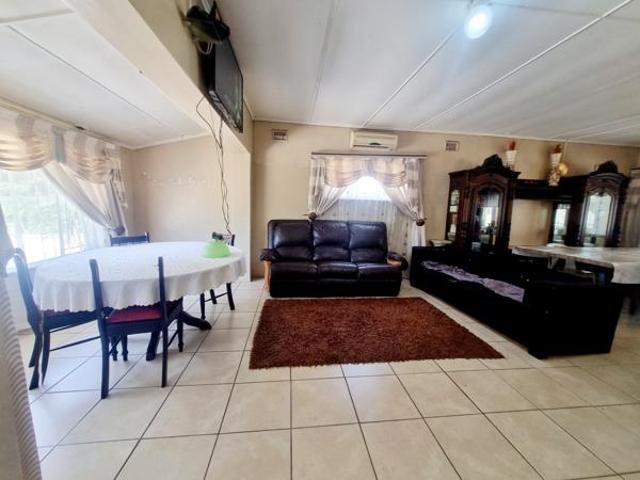 House for sale in Umgungundlovu, Kwazulu-natal