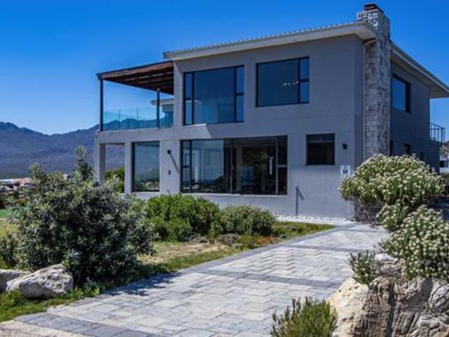House for sale in Rietpoel, Theewaterskloof Local Municipality