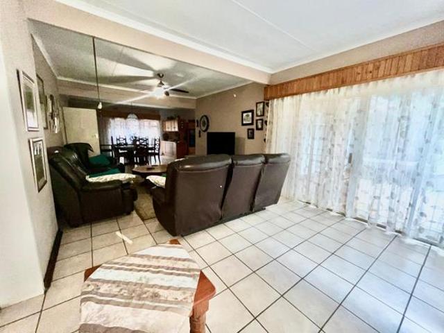House for sale in Tlhabane, North West