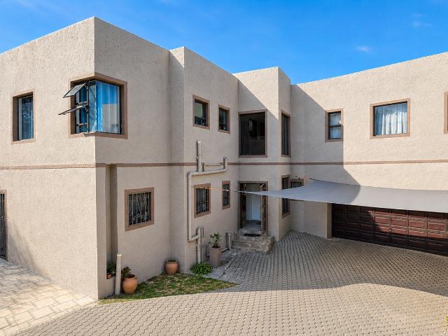 House for sale in Nooitgedacht, Gauteng