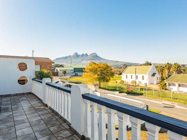 House for sale in Durbanville, Western Cape