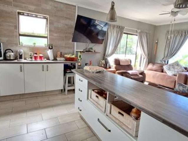 House for sale in Ugu District Municipality, Kwazulu-natal