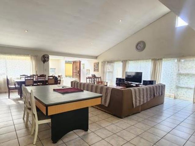 House for sale in Ugu District Municipality, Kwazulu-natal