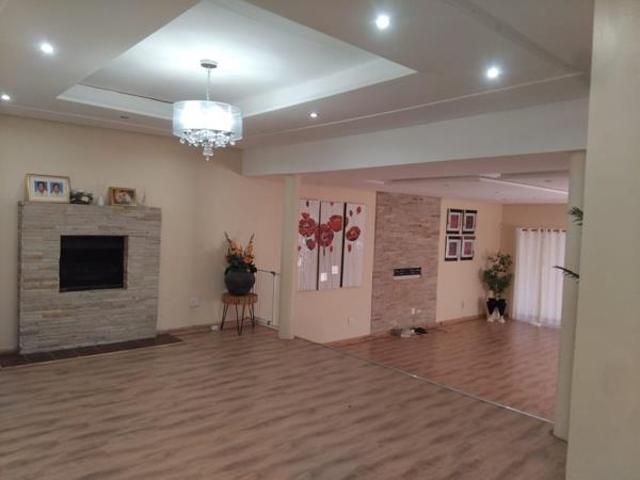 House for sale in Ladysmith, Emnambithi/Ladysmith Local Municipality