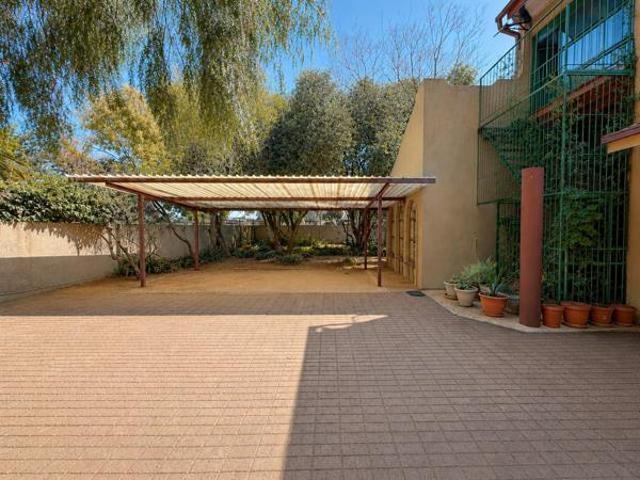 House for sale in Mafikeng, North West