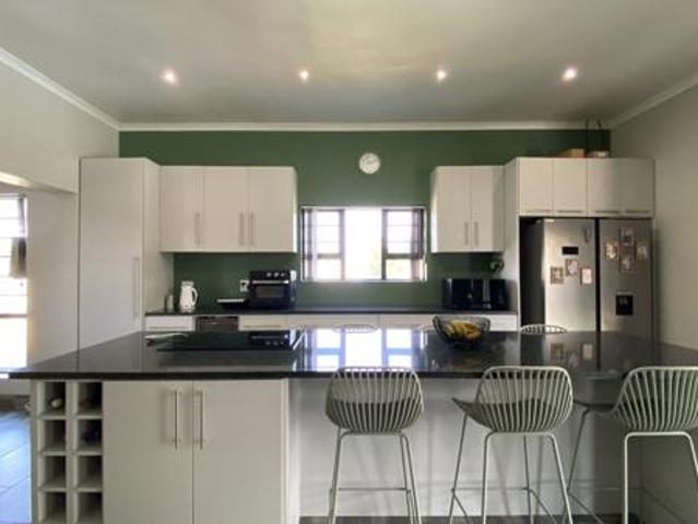 House for sale in Bergsig, Durbanville