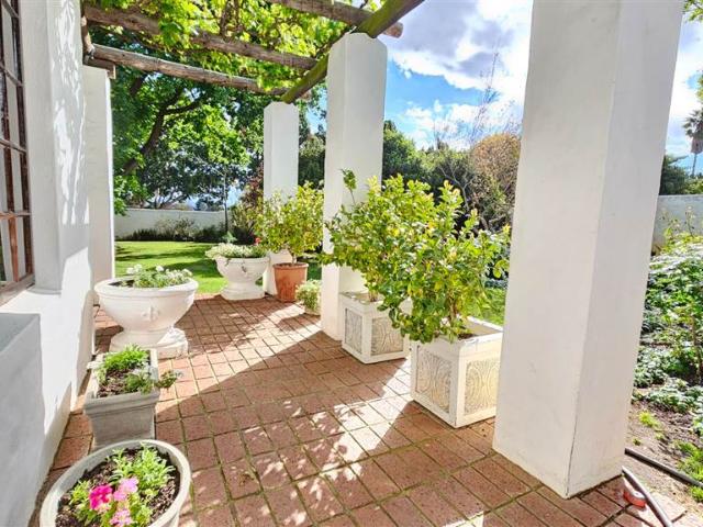 House for sale in Durbanville, Western Cape