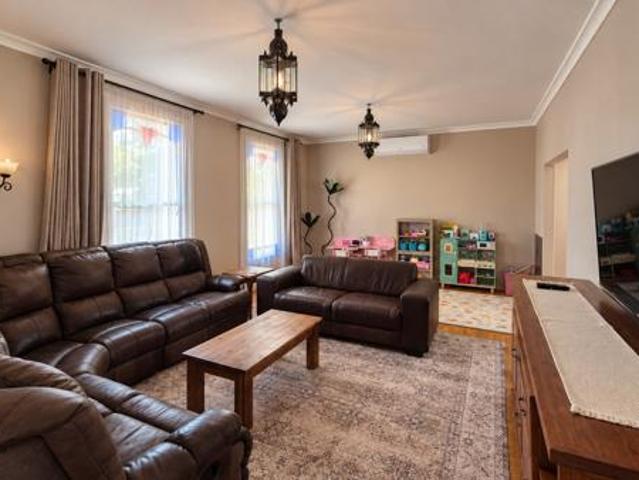 House for sale in Bergsig, Durbanville