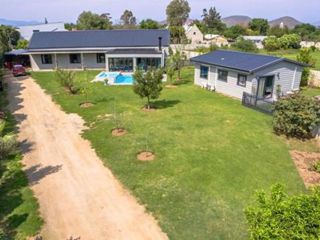 House for sale in Bergsig, Durbanville